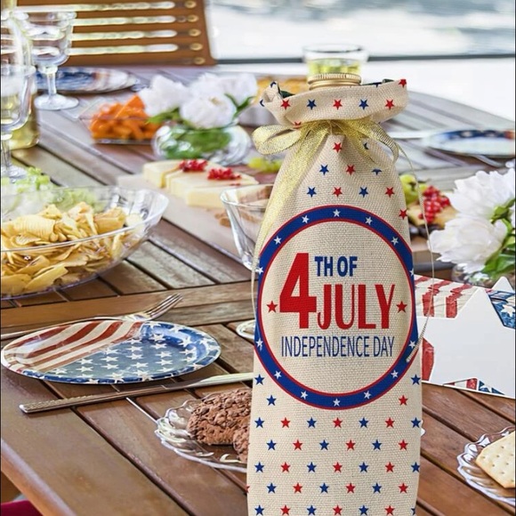🎇Set Of 2 Independence Day Wine Bottle Cover🎇 - Picture 3 of 7